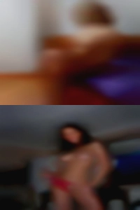 Real Jersey bisexual women threesome swingers.