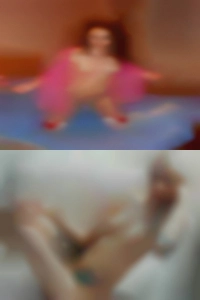 Saddle swingers bag naked woman.