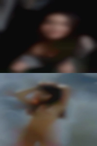 Brwn double penetration skin club swinger and eyes.